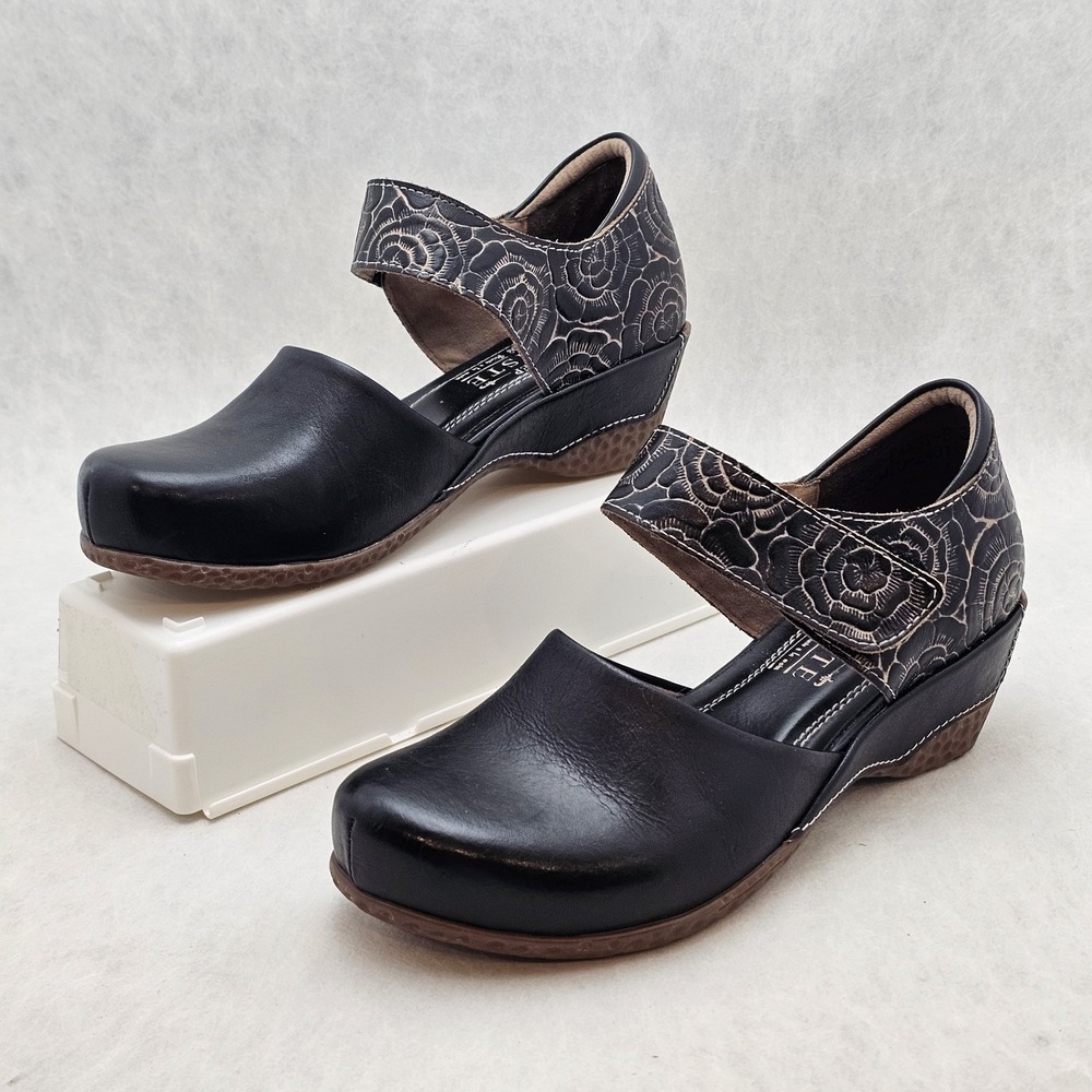 EUC L'Artiste Women's Black Gloss Pansy Leather Mary Jane Shoes Size US 5 /EU 35